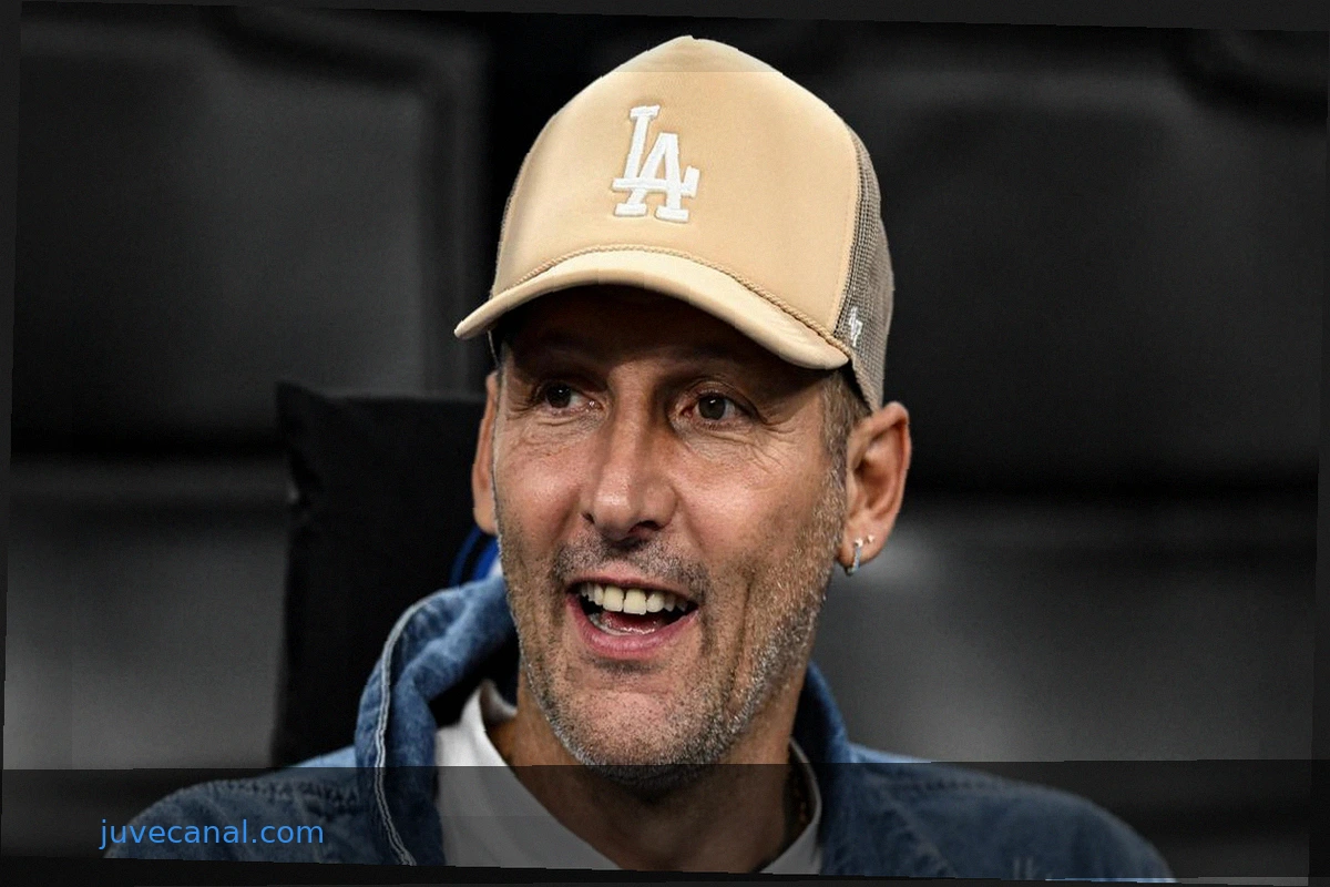Materazzi: Chivu reminds me of Mourinho, if you're with him you die for him. About Thuram and Jones...