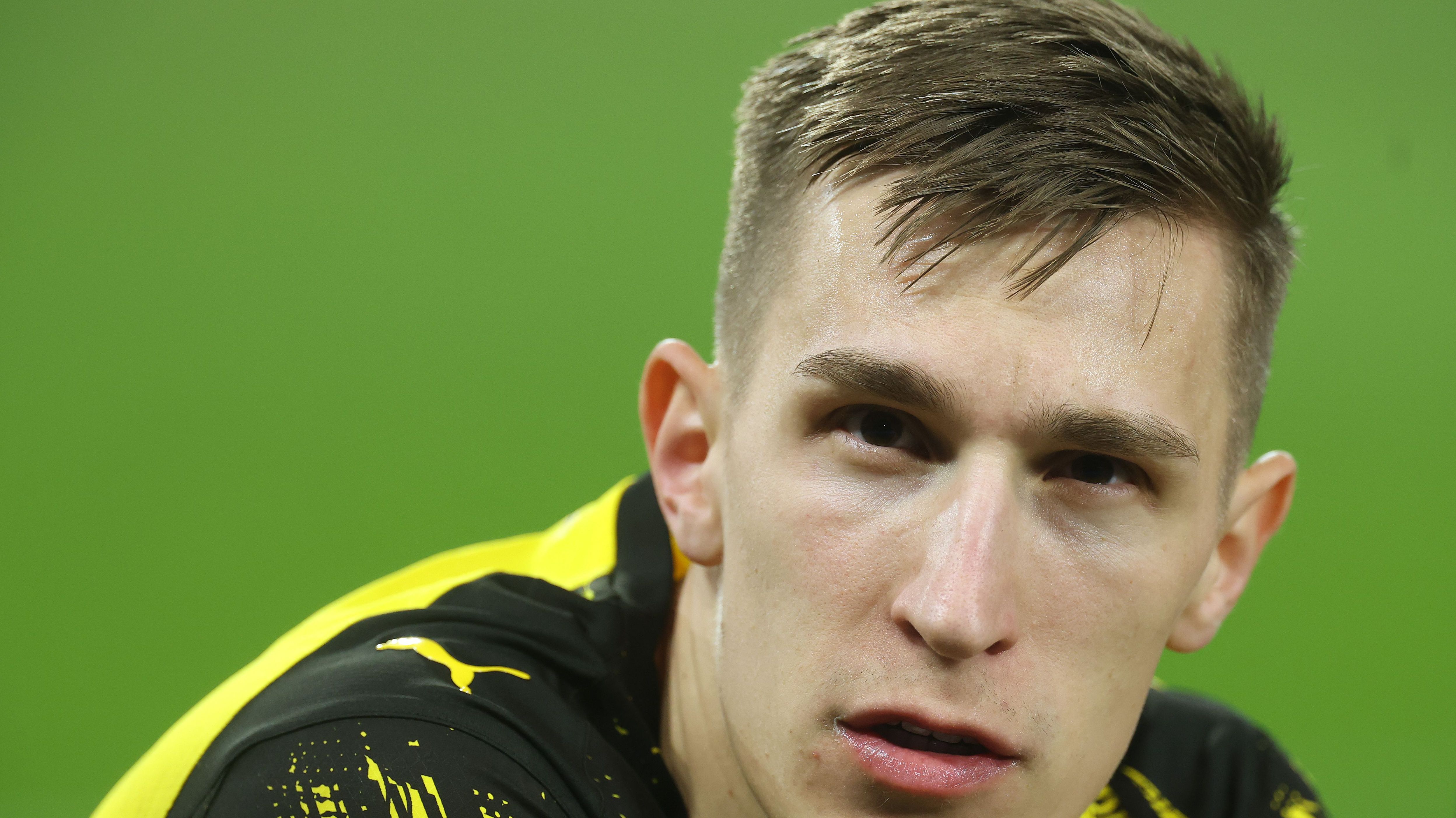 Club Legend Criticizes BVB's Approach to Nico Schlotterbeck Contract