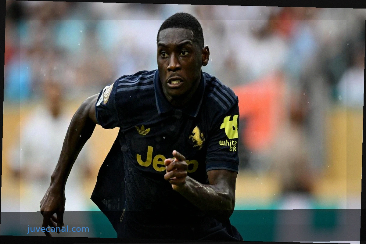 Juve-Kolo Muani, Carnevali sta perdendo la pazienza: la mossa per stanare il Psg