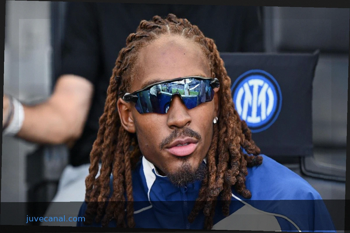 Spence's Return and Diouf's Role on Inter's Right Flank