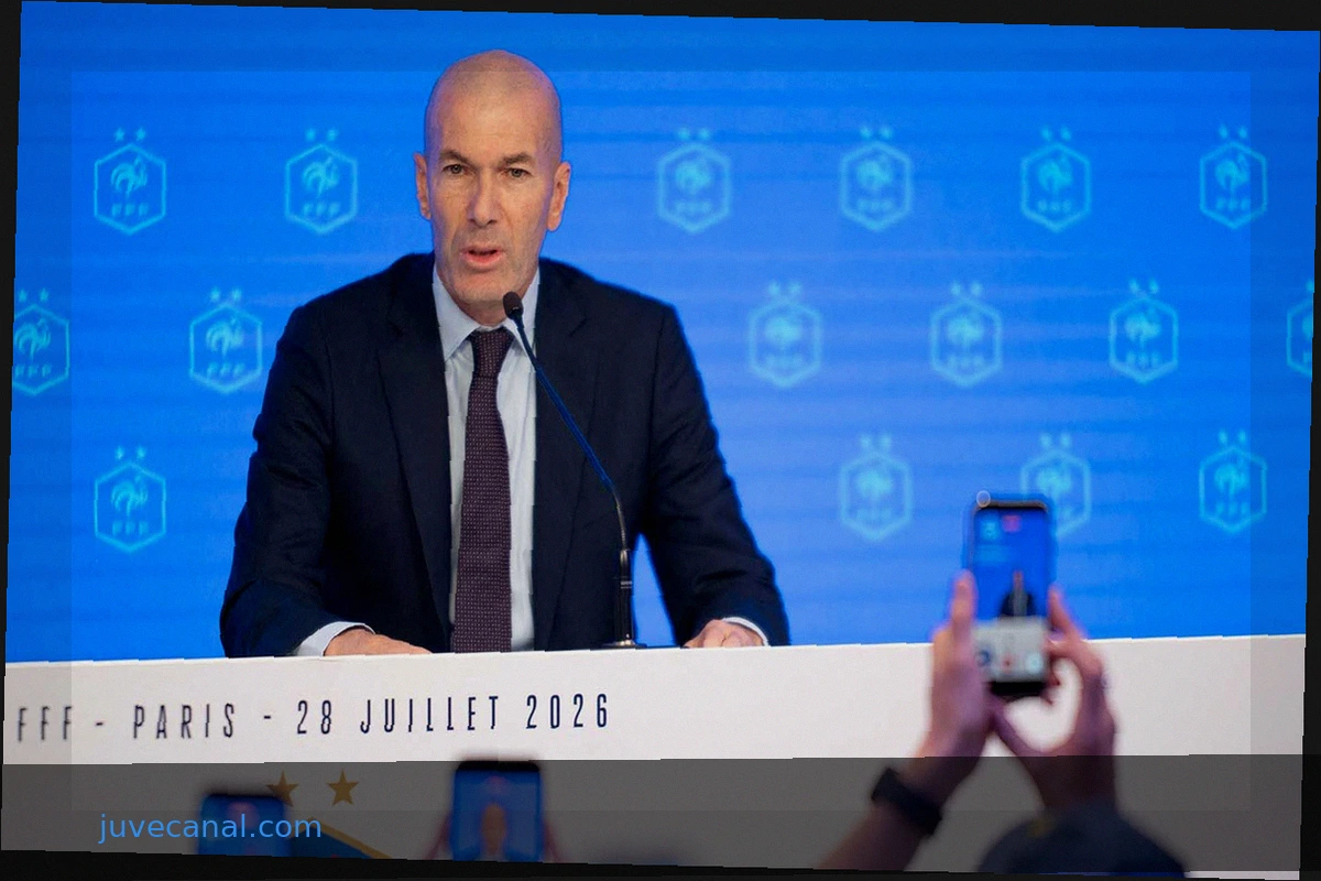 Zinedine Zidane wird neuer Trainer der französischen Nationalmannschaft: Presse feiert die "neue Ära" und das "beeindruckende Erbe"