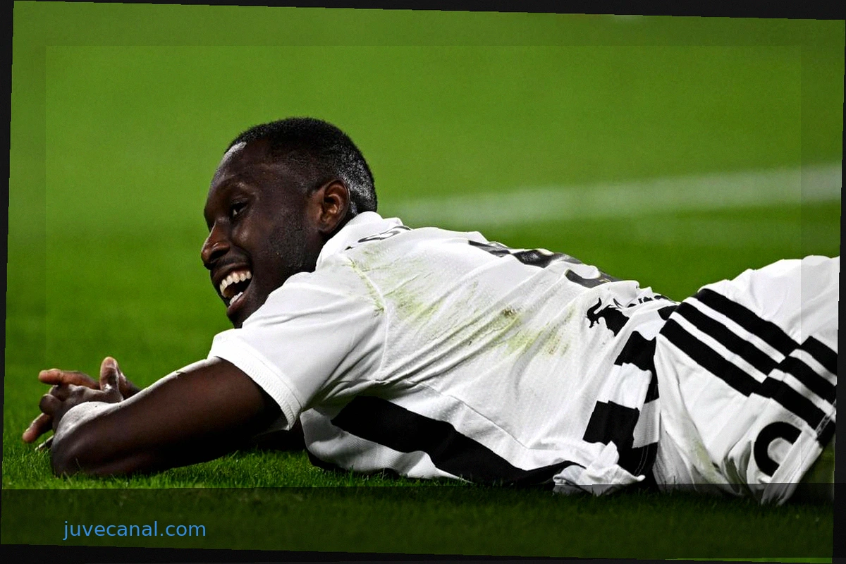 Kolo Muani Shines Against NEC: French Player's Performance Review
