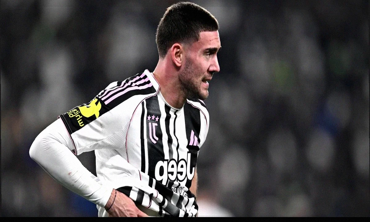 Il Futuro di Vlahovic Potrebbe Essere Definito la Prossima Settimana, Secondo Cosatti